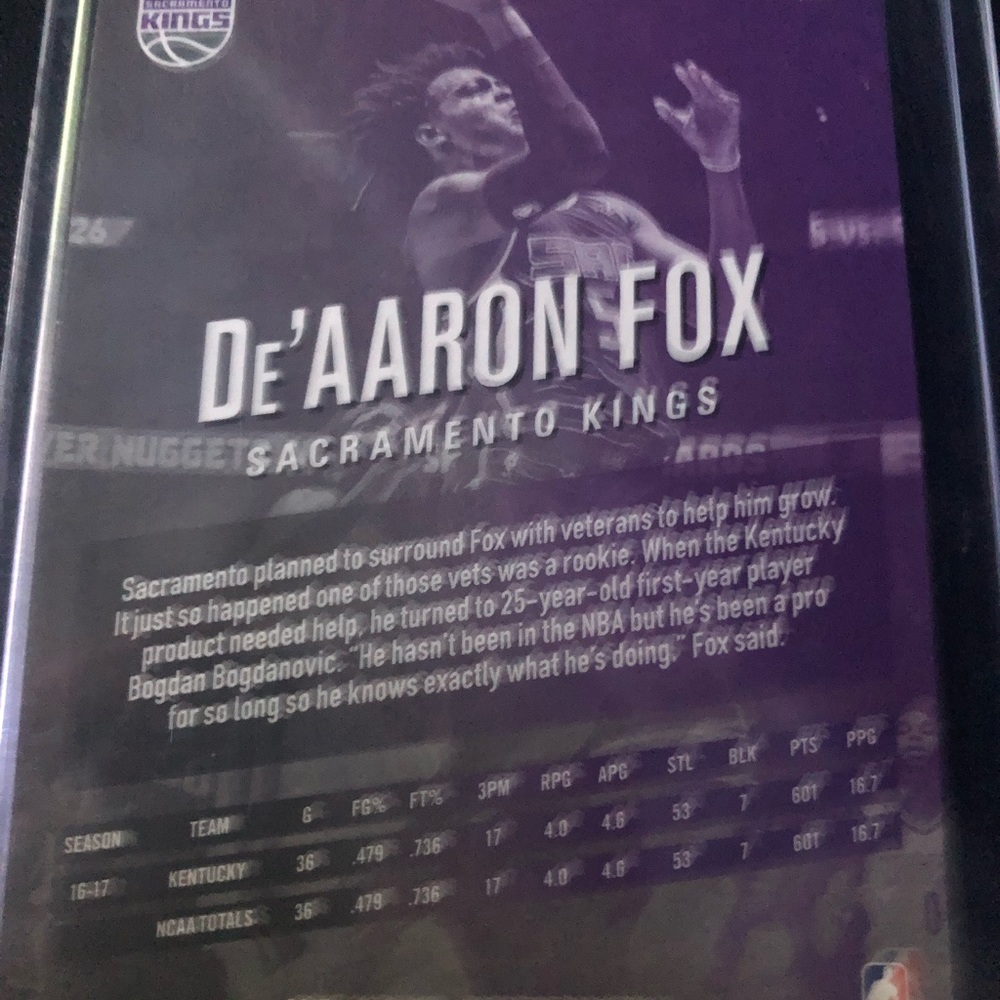 De’aaron Fox Rookie Basketball Card - Picture 4 of 4